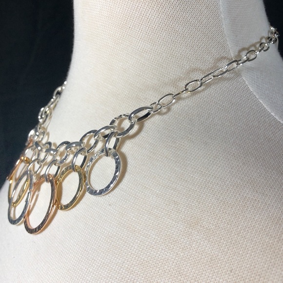 Hammered Ring Drop Tri-tone Necklace Earrings Set - Picture 2 of 3